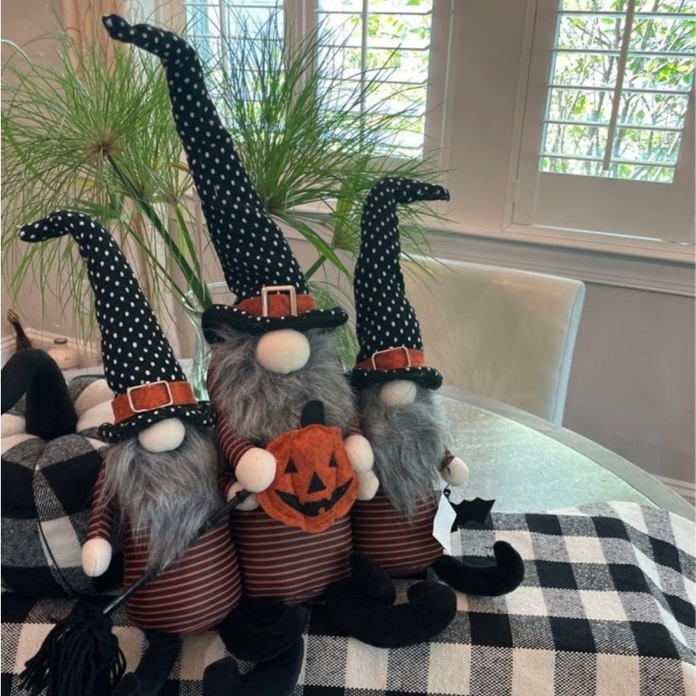 HALLOW HOME HALLOWEEN TRIO OF GNOMES
